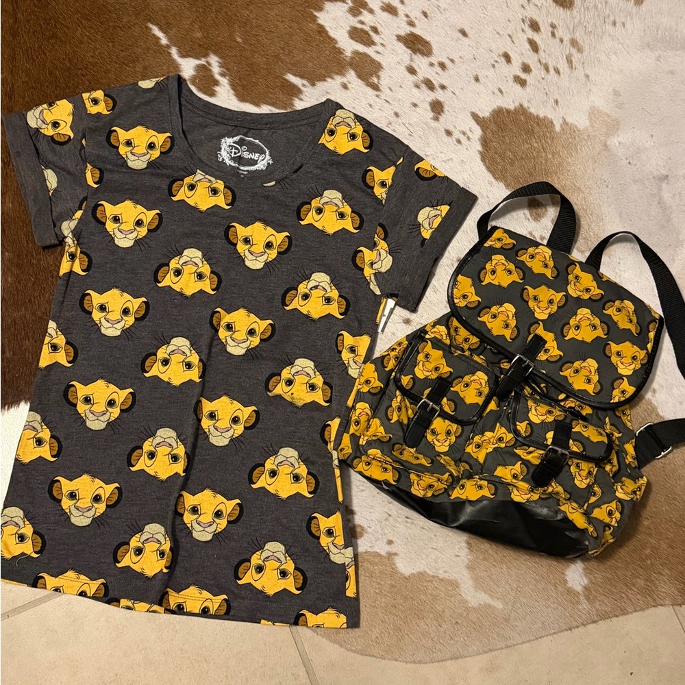Disney Yellow Simba Face Tee and Matching Backpack on Charcoal